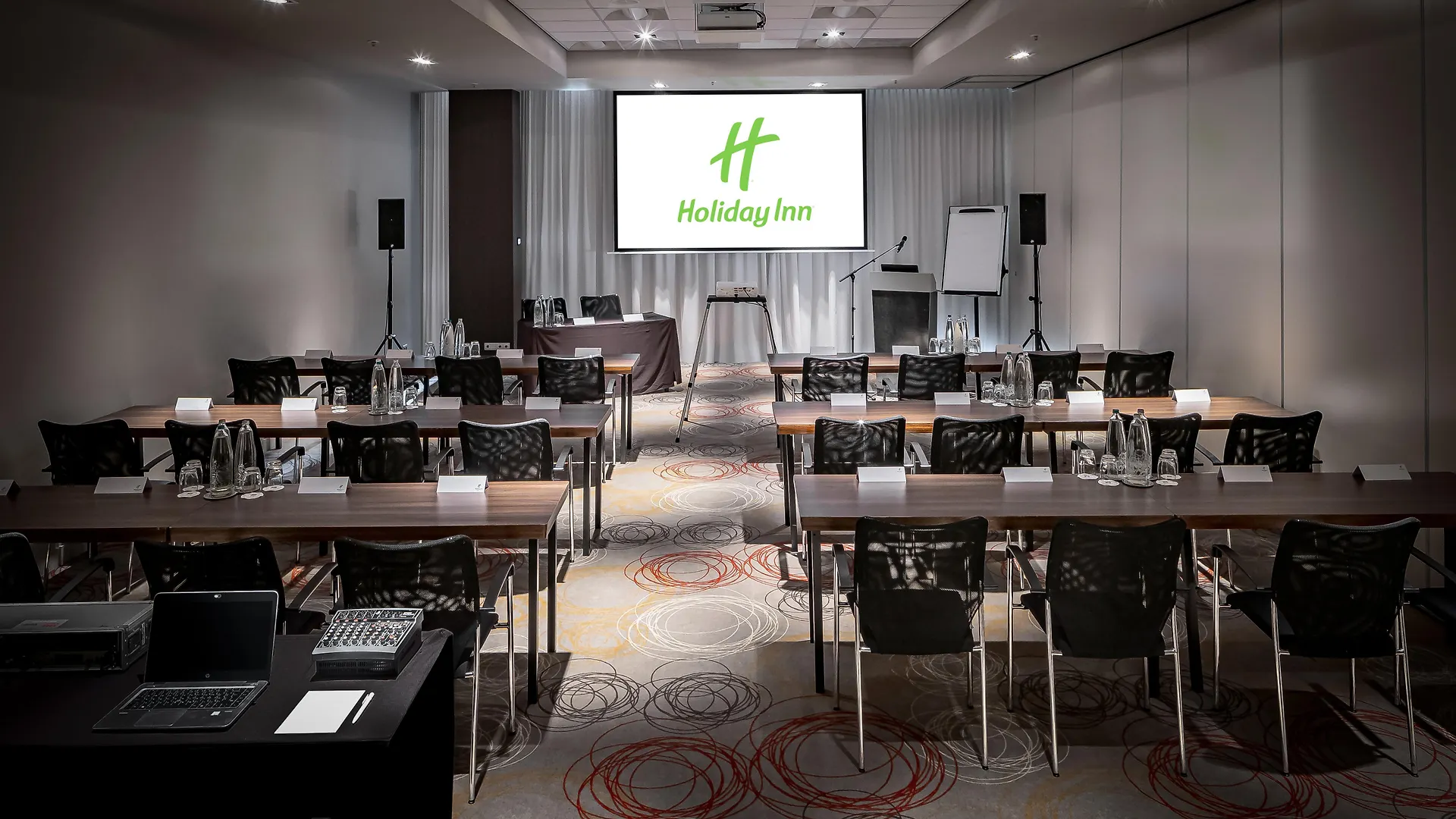 Holiday Inn Amsterdam - Arena Towers By Ihg Hotel